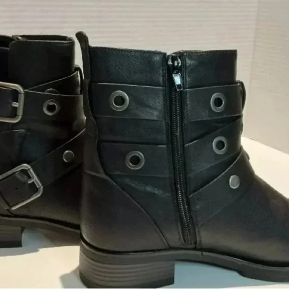 Size 9M Black Indigo RD Boots With Belt Buckles And Zipper With Silver Hardware - Picture 8 of 8